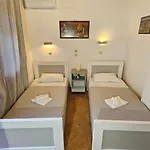 Дом отдыха Astoria *