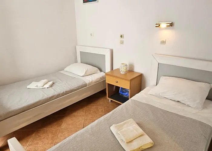 Astoria * Lindos (Rhodes)